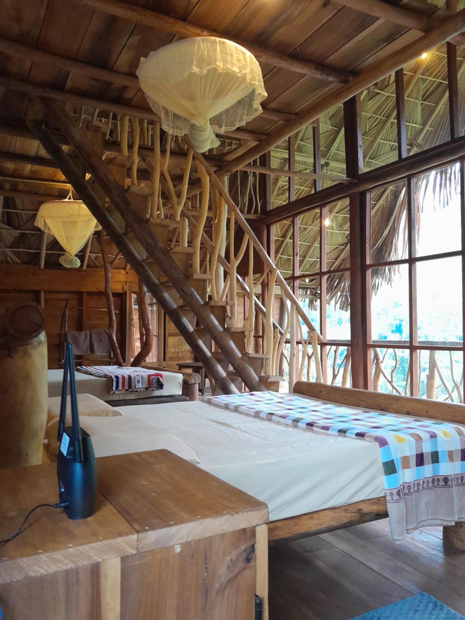 Wood Palace Ella Δωμάτιο φωτογραφία